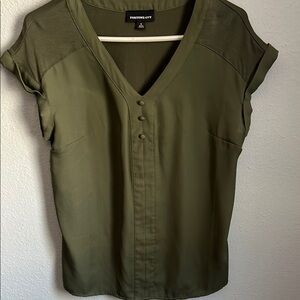Women's Green V-Neck Top